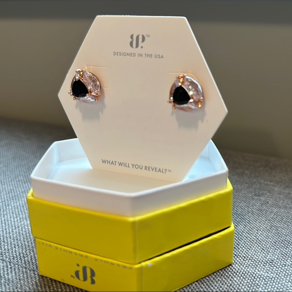 Bomb Party Black and Gold Earrings - Picture 3 of 4